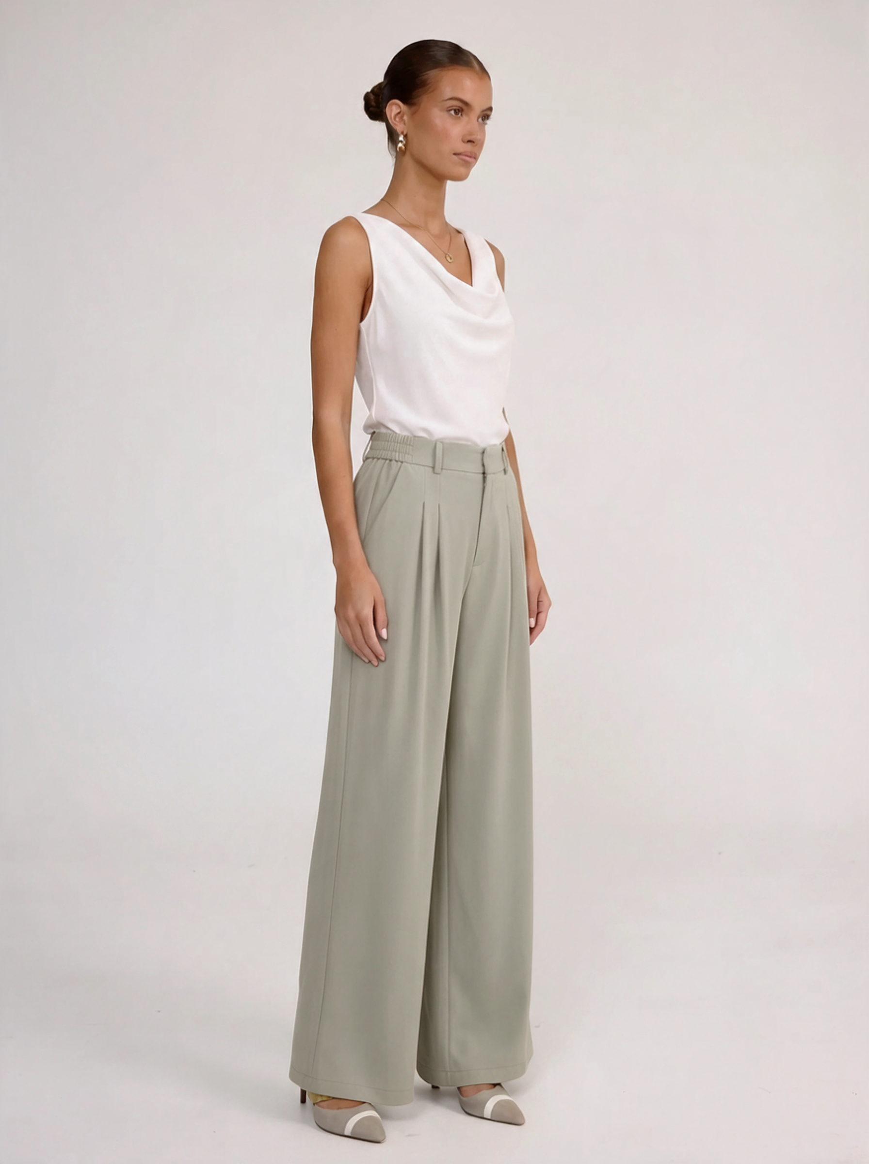 Classic Wide-Leg Pant - Light Sage
