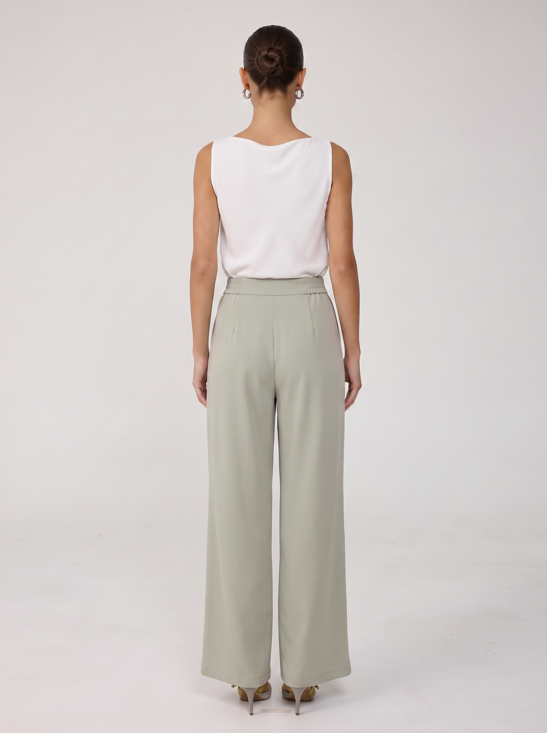 Classic Wide-Leg Pant - Light Sage